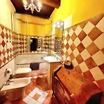 Мини-отель Antica La Tinara Del Belvedere - Romantic Dreams - (adults Only)